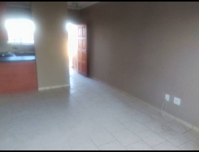 2 BEDROOM TOWNHOUSE FOR SALE IN GROBLERPARK